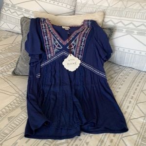 Brand new Spring Target top! 🌸 size large